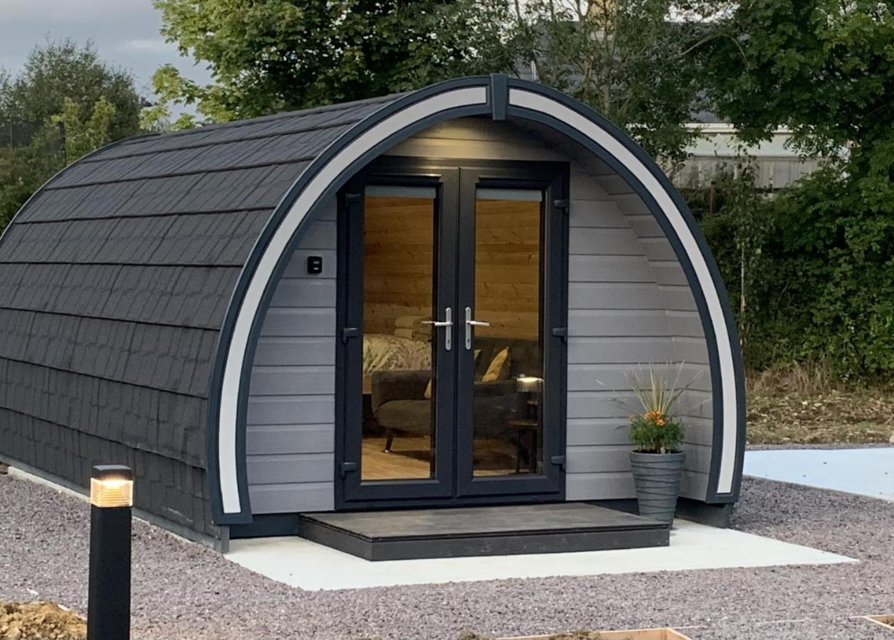 Gateway Glamping Otel Farranfore Dış mekan fotoğraf