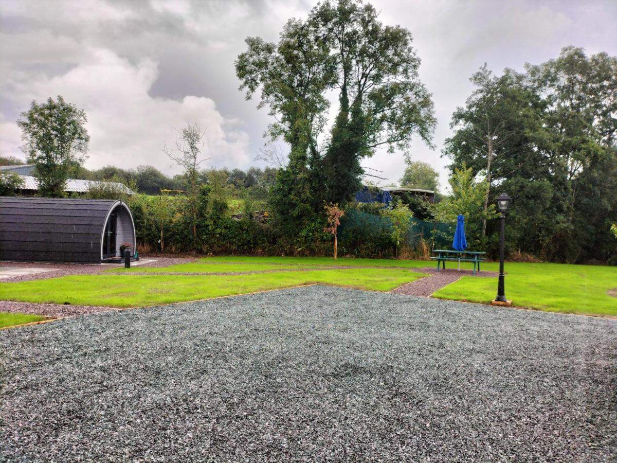 Gateway Glamping Otel Farranfore Dış mekan fotoğraf