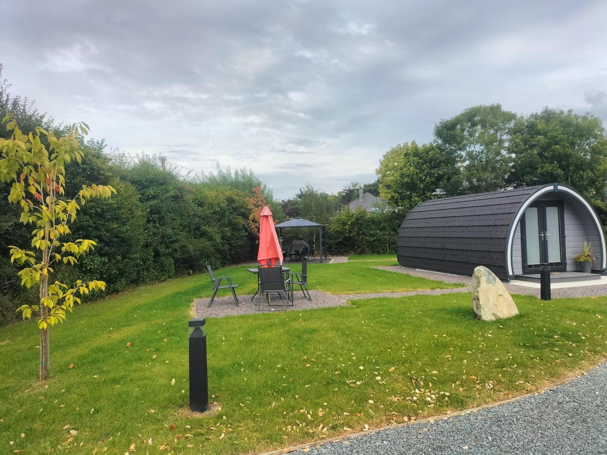 Gateway Glamping Otel Farranfore Dış mekan fotoğraf